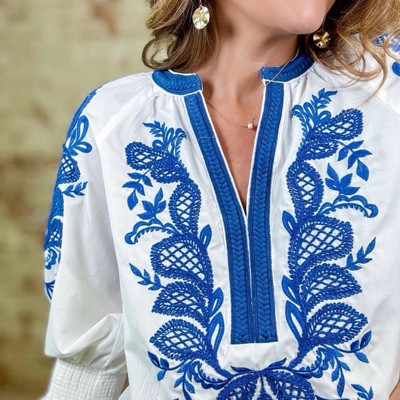 entro Tops - NWT Entro Madelyn Blouse; White Tunic with Royal Blue Embroidery